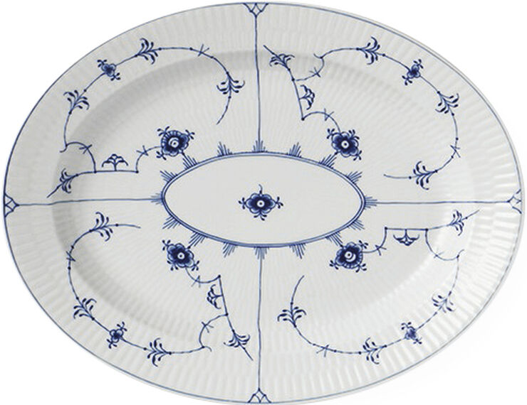 Royal Copenhagen Musselmalet Riflet 30,5 cm. fad Hvid, blå