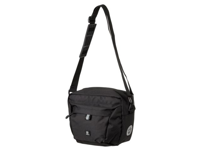 AGU Performance DWR 4L styrtaske sort med klickfix