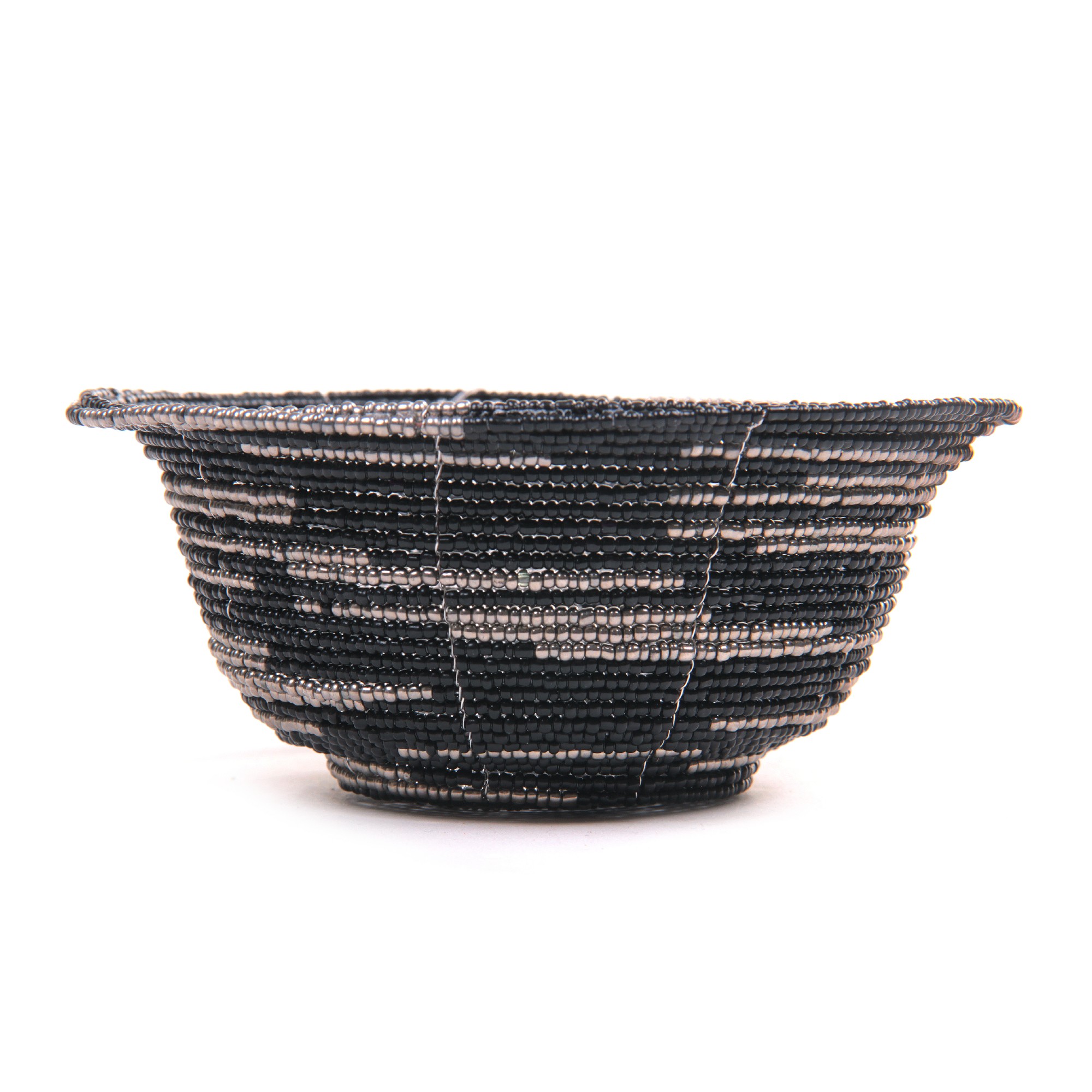 Schale aus Abalonen-Perlen, schwarz, silber, Ø 13 cm, H 6 cm von fischer's lagerhaus
