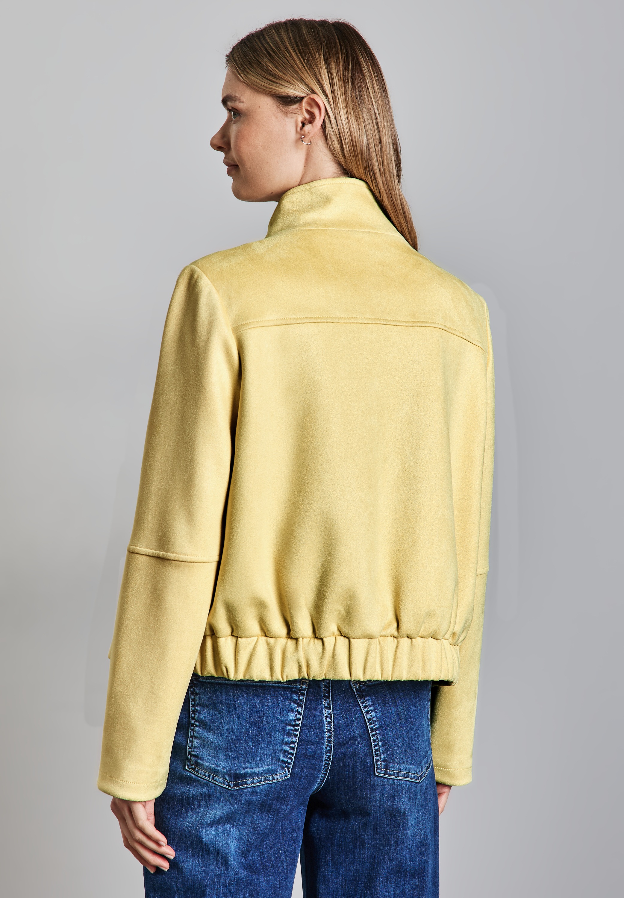 STREET ONE Kurzblazer , Kurze Jacke aus Velours