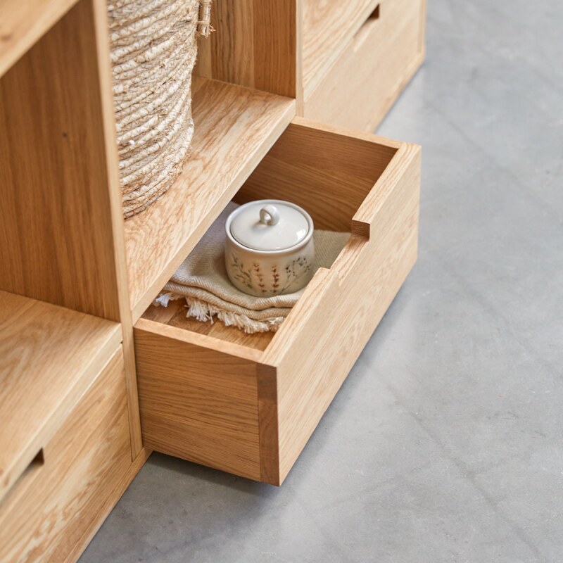 Bibliothèque basse en chêne massif et terrazzo premium Pink Miho