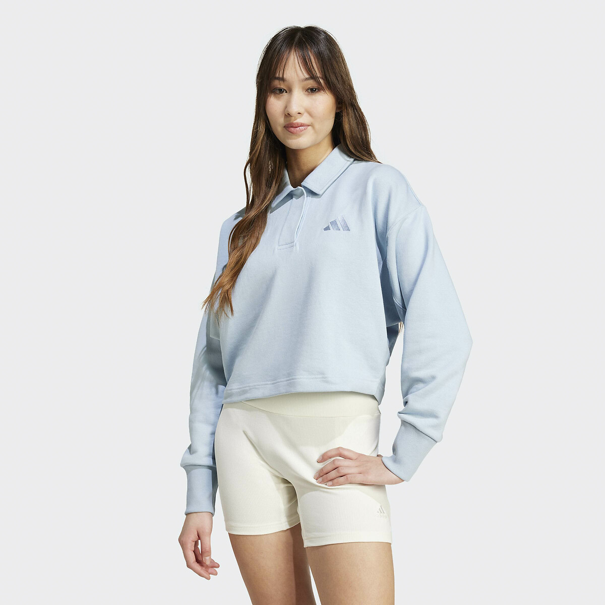 ADIDAS ROUPAS ESPORTIVAS<br>Suéter com gola polo para todas as estações