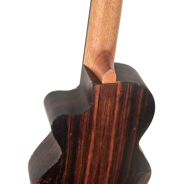 Ortega RGL5EB-CE Guitarlele