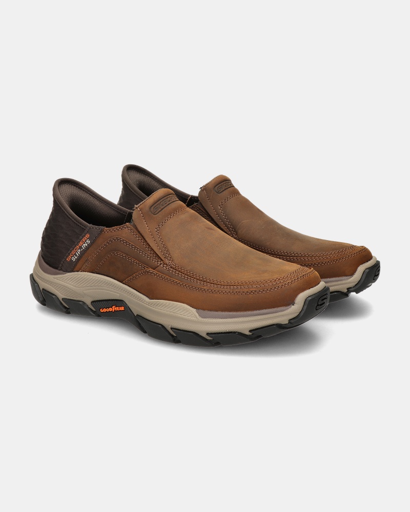 Skechers Respected Hands Free Slip-Ins Instapschoenen  - cognac