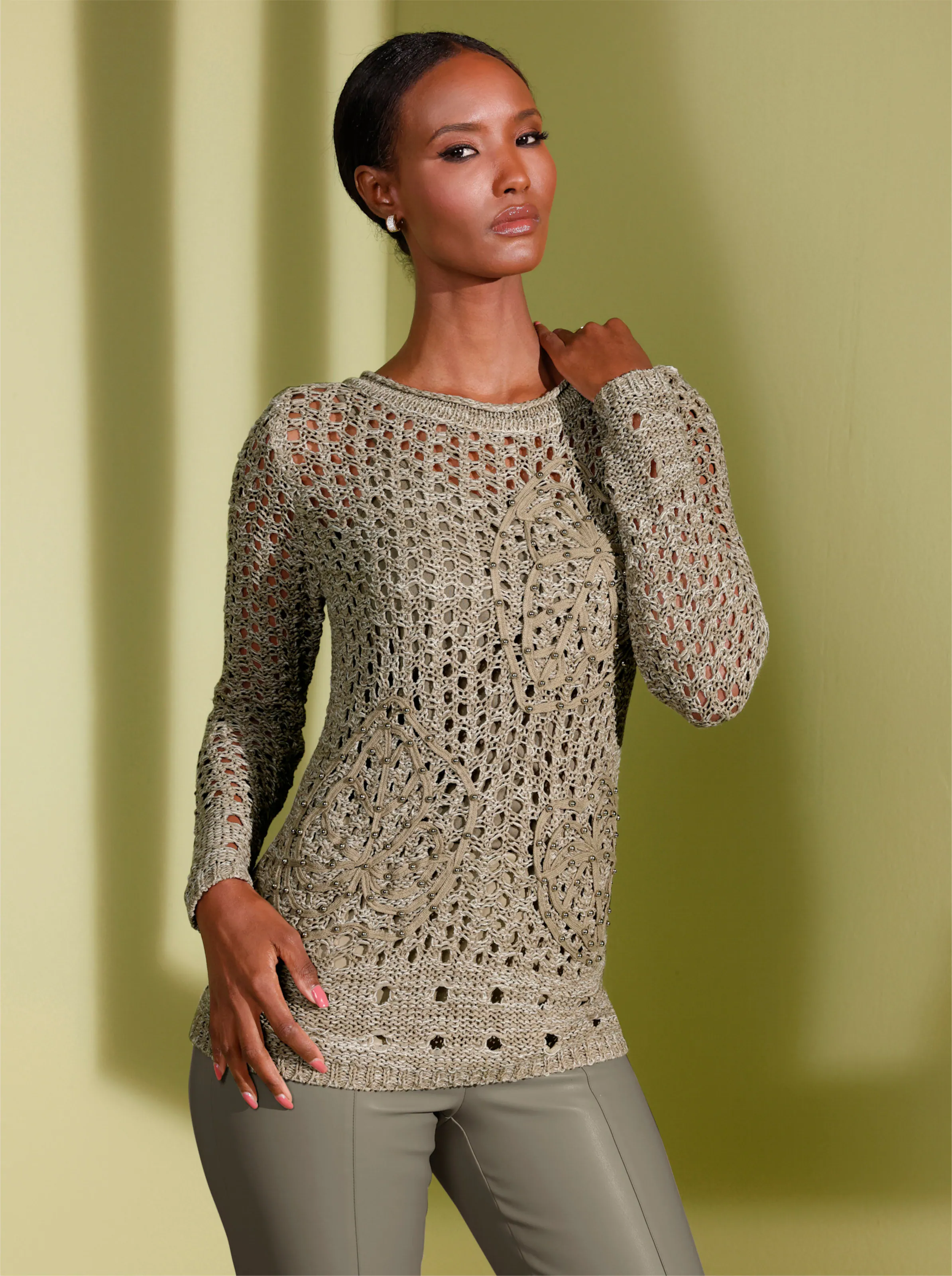 Pullover in schlamm-champagner