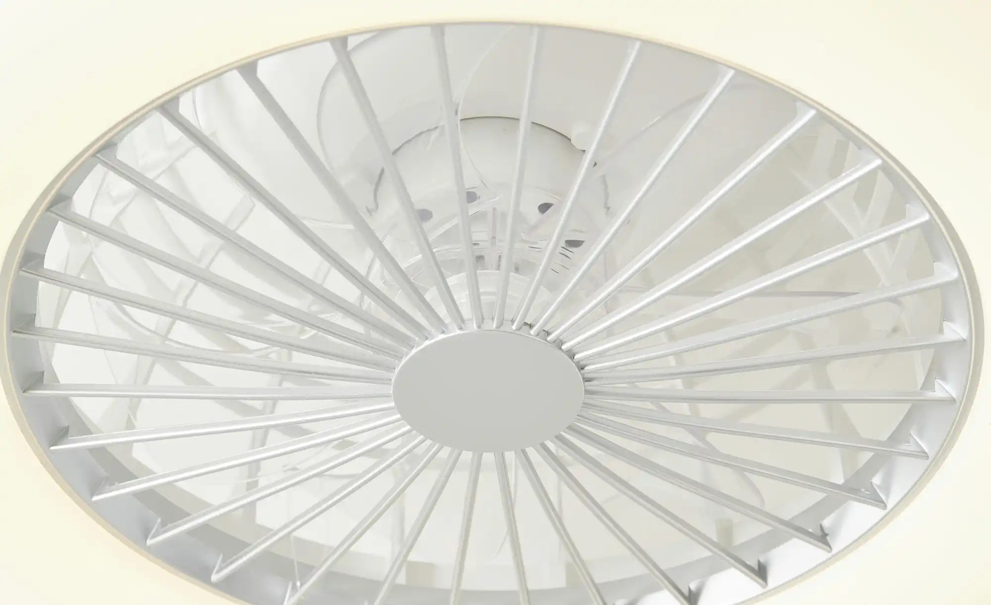 Trio Deckenventilator titanfarben/ Sternenhimmeleffekt