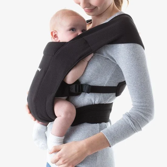 Porte-bébé Embrace    Noir        de               Ergobaby