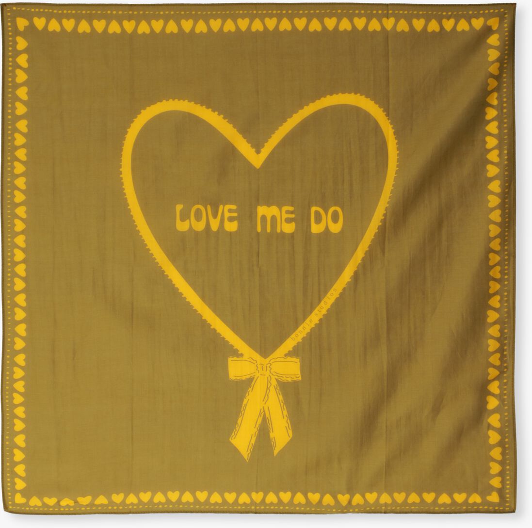 khaki bonnie studios sjaal love me do scarf
