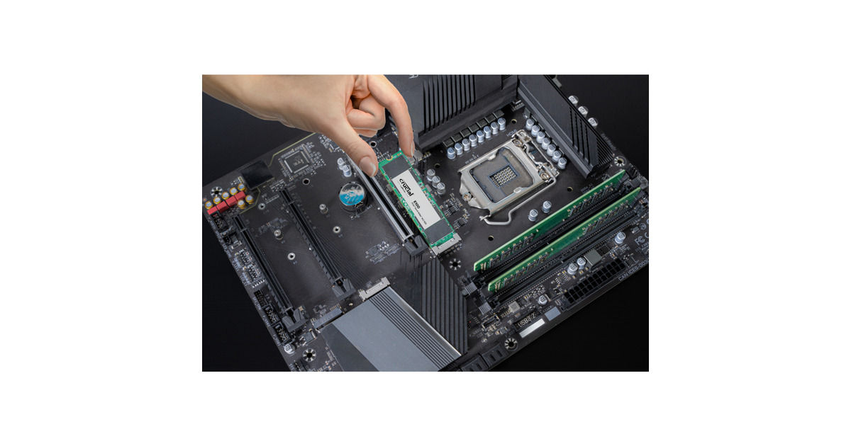 CrucialE100 1 TB SSD  (PCIe 4.0 x4, NVMe, M.2 2280)