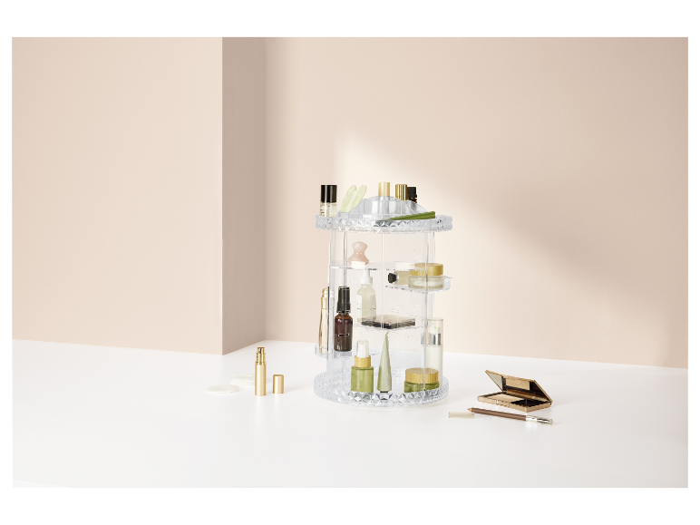 Make-up organizer