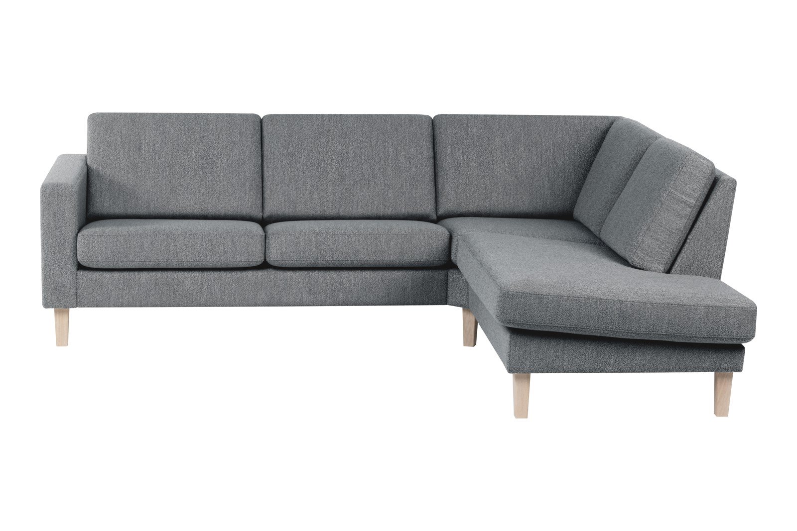 Slogen hjørnesofa Oppsett AH. 2,5-seter med åpen ende høyre. Tekstil Viva Grey med standard ryggpute. Vange B og hvitpigmentert ben 178.