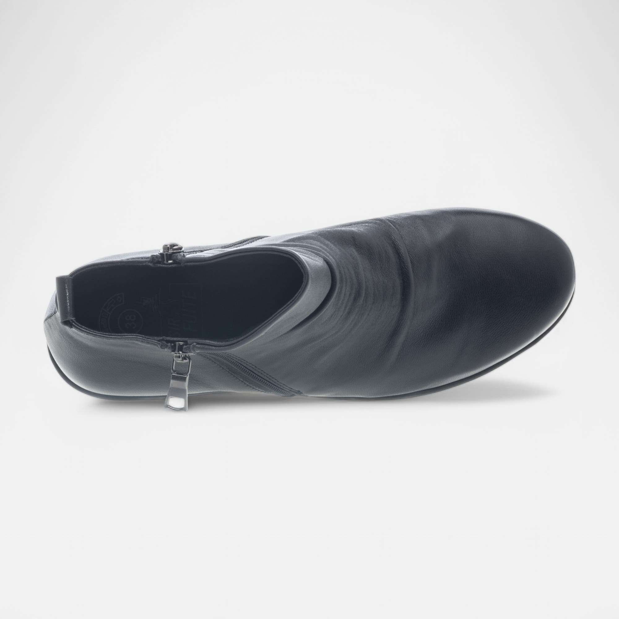 Boots Femme en cuir noir