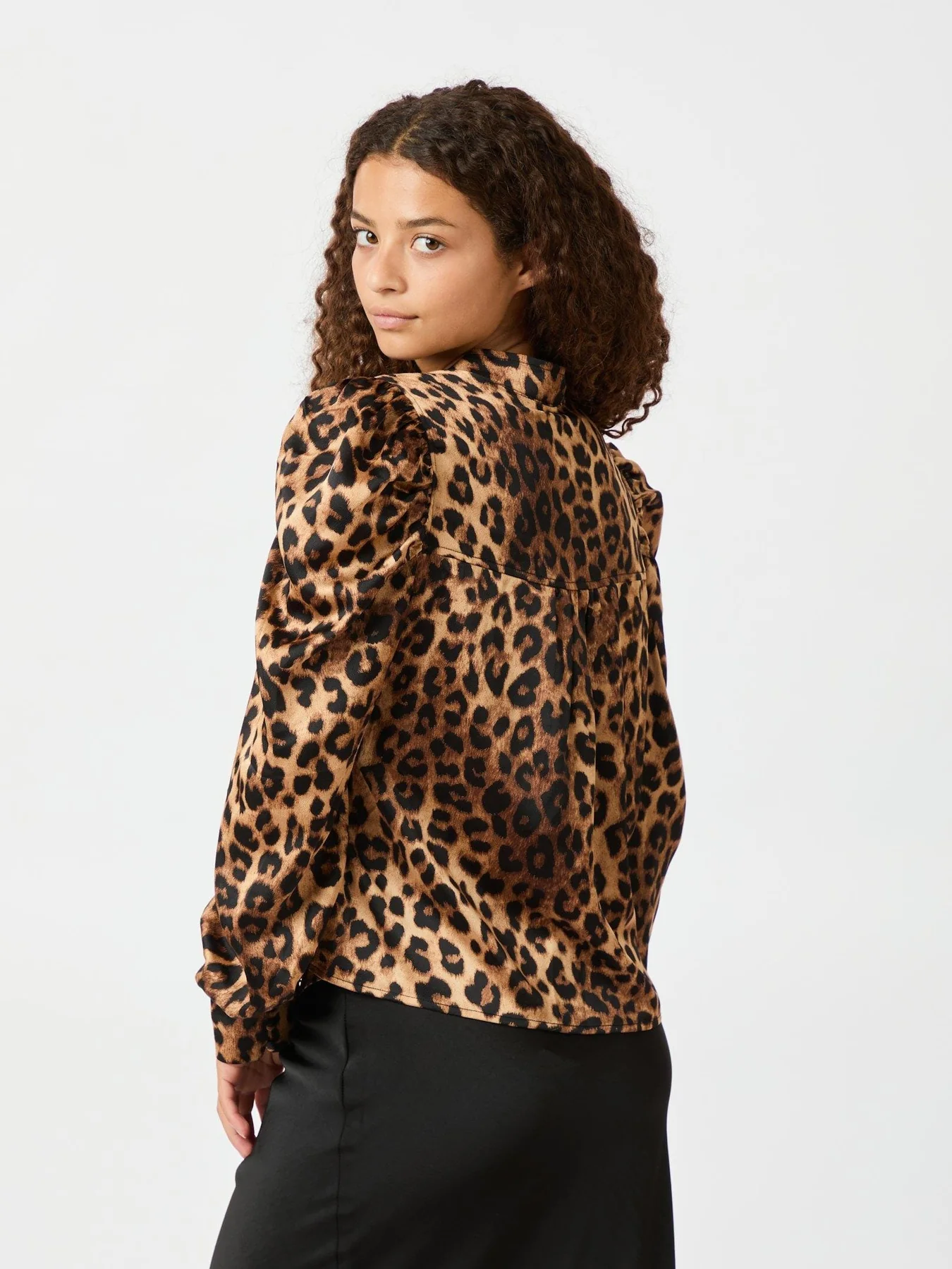 Neo Noir Rosslyn Leo Blouse