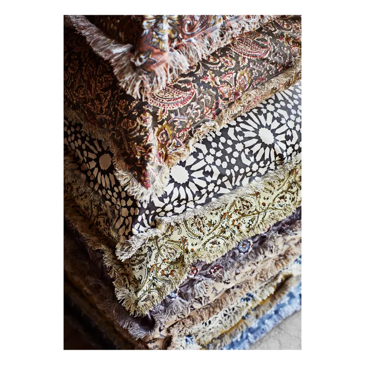 Madam Stoltz Housse de coussin imprimé | Olive