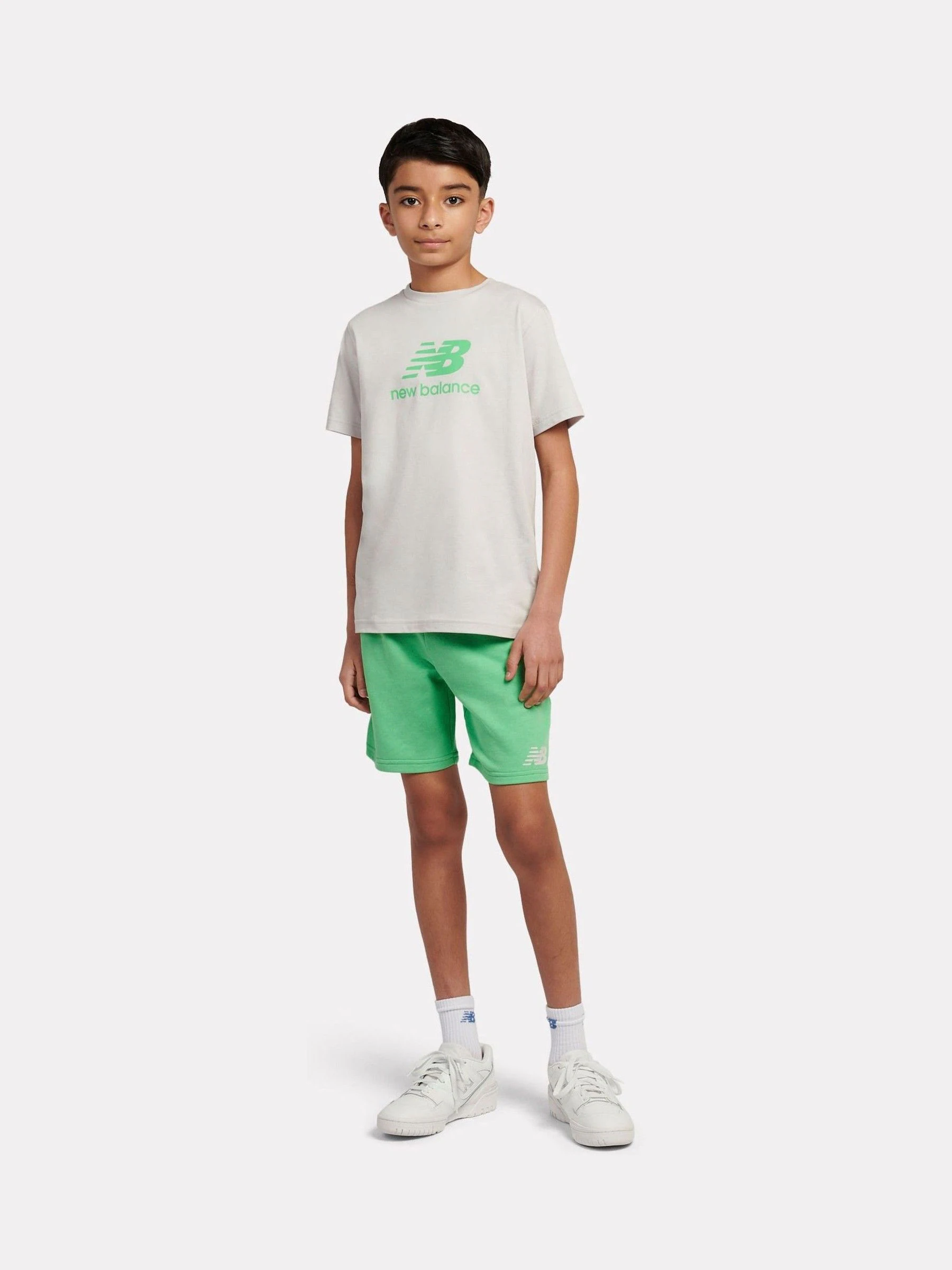 Groen - New Balance Stacked Logo T-Shirt and Shorts Set