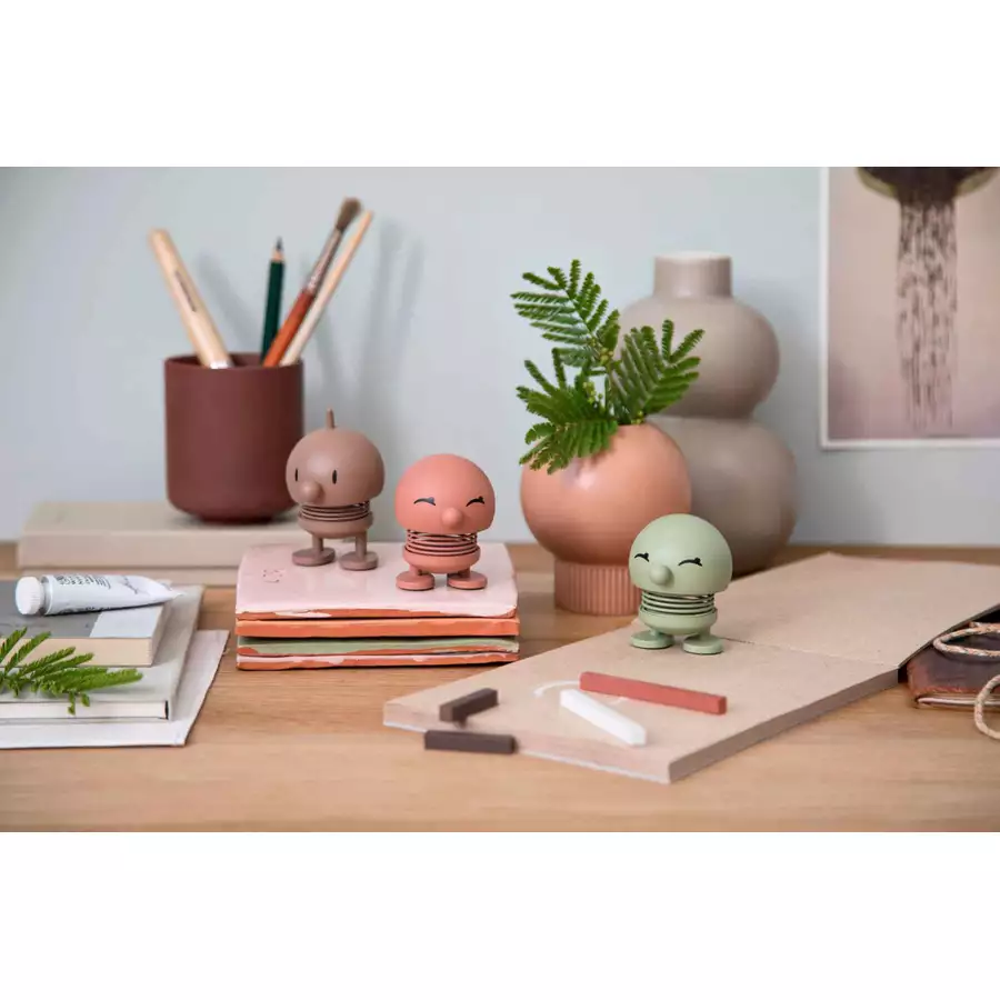 Hoptimist Dekofigur Soft Bumble 5,8 x 7,6 cm braun