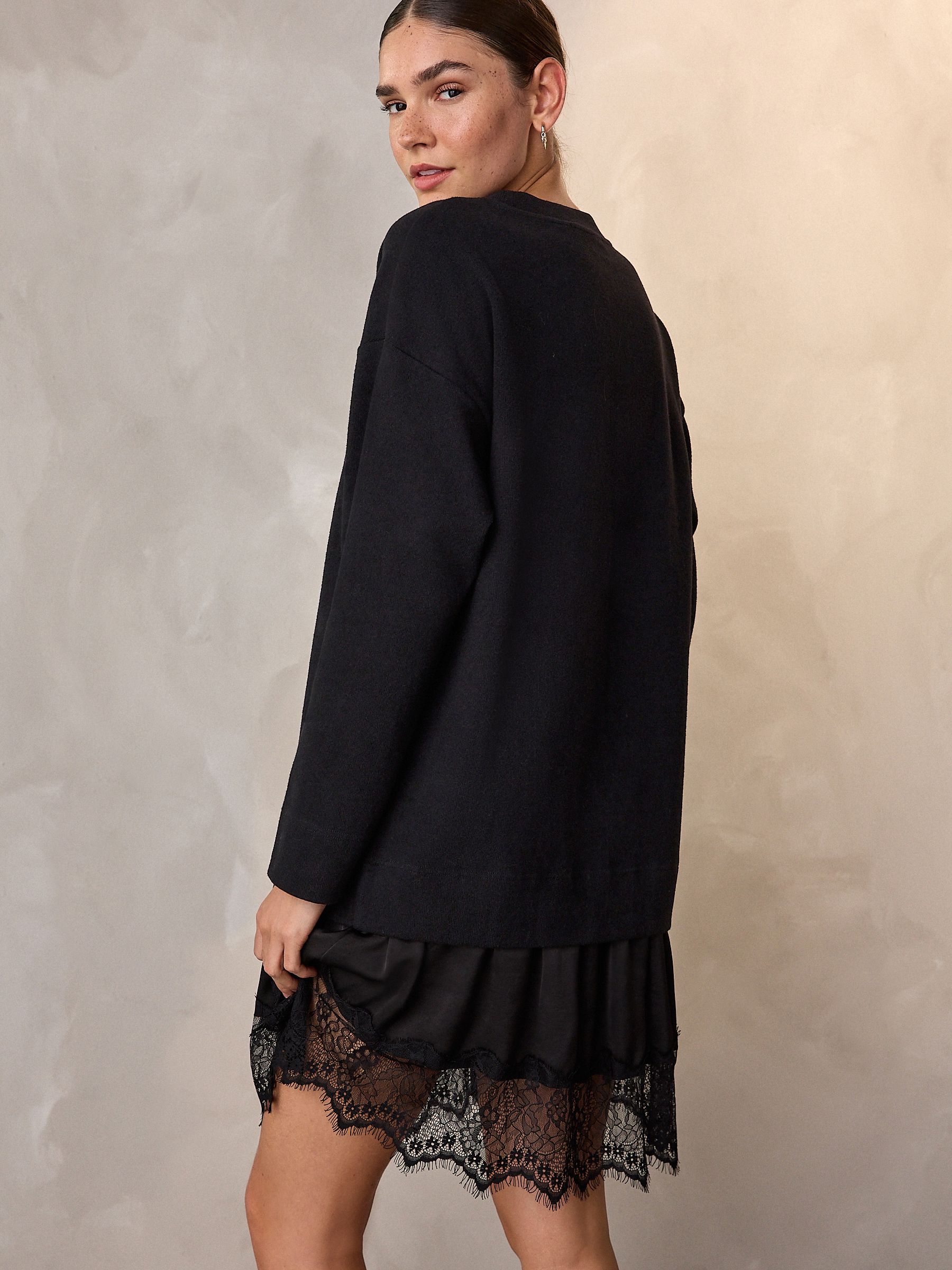 Zwart - 2-In-1 Soft Touch Jumper Lace Skirt