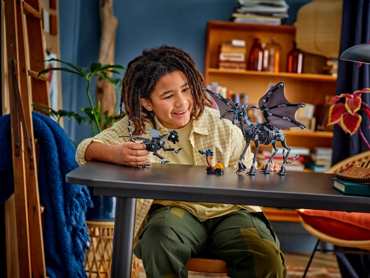 (548-tlg. Set) Harry Potter Klemmbausteine Spielzeug Fabelwesen Modell Bausatz (76458) Lizenziert - Thestralfamilie