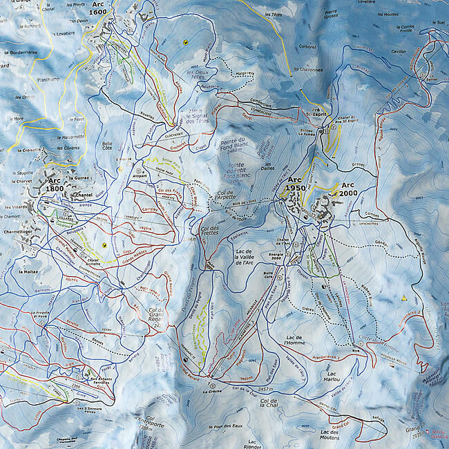 CARTE EN RELIEF PISTES PARADISKI ARC