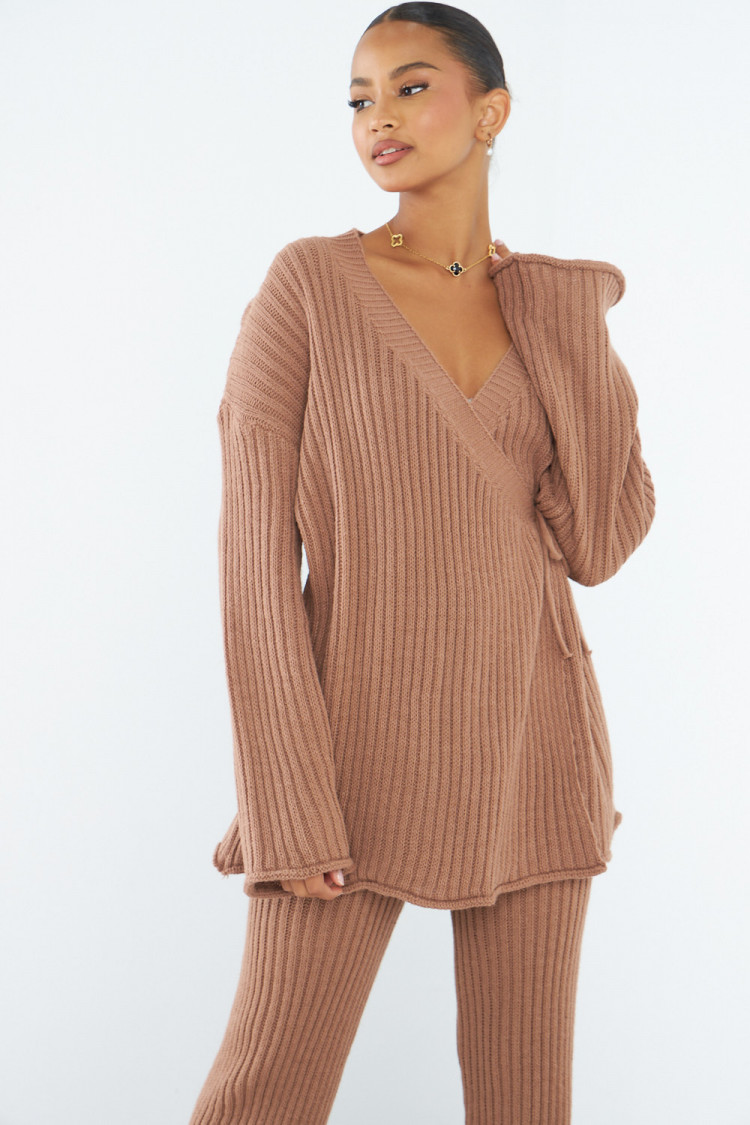 Ensemble 2 pièces gilet croisé + pantalon marron en maille