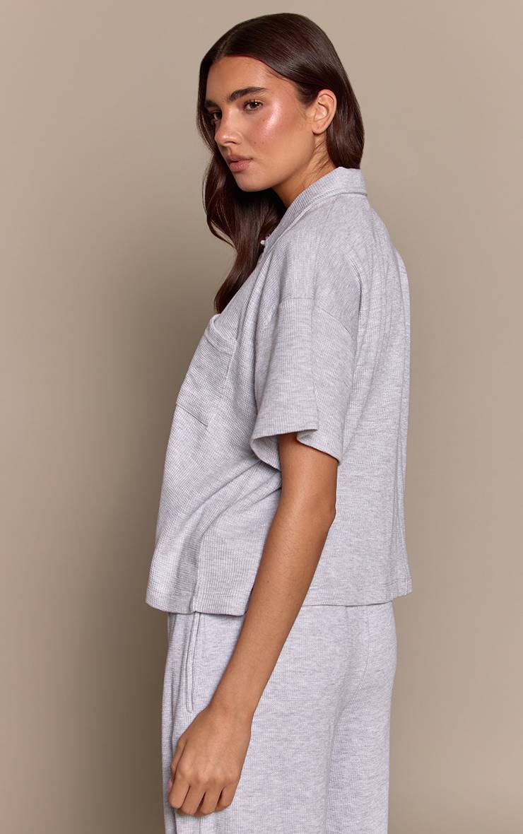 Gris Cendré Chemise De Pyjama Gaufrée À Manches Courtes Avec Boutonnage