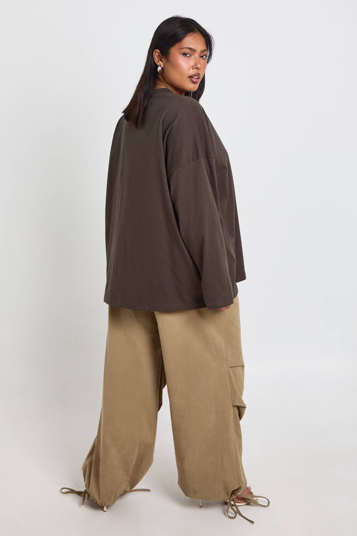 boohoo T-shirt Grande Taille Basique Oversize À Manches Longues