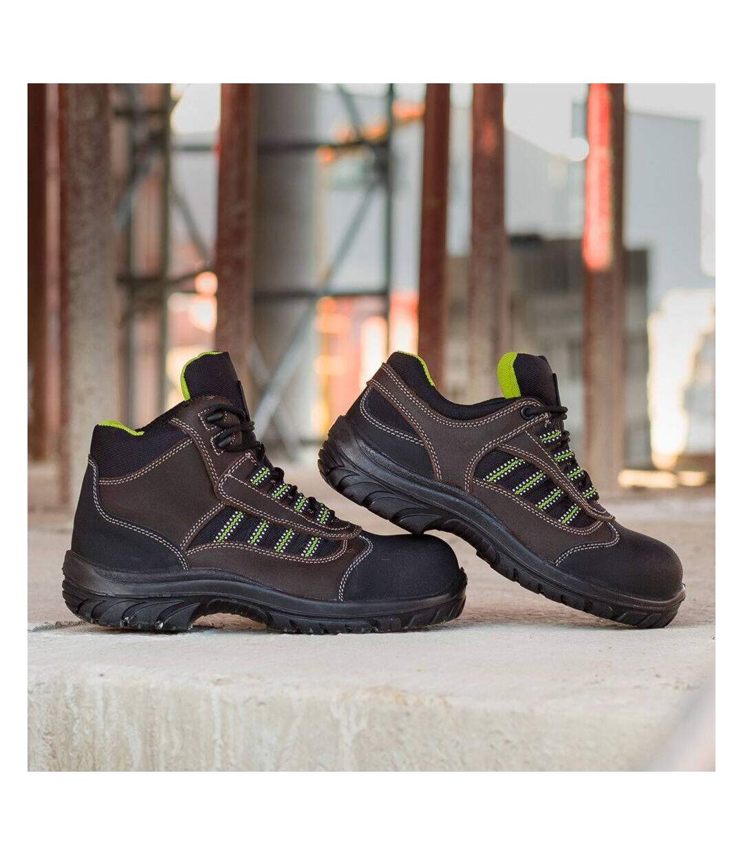 Chaussures  montantes Lemaitre Danube S3 SRC
