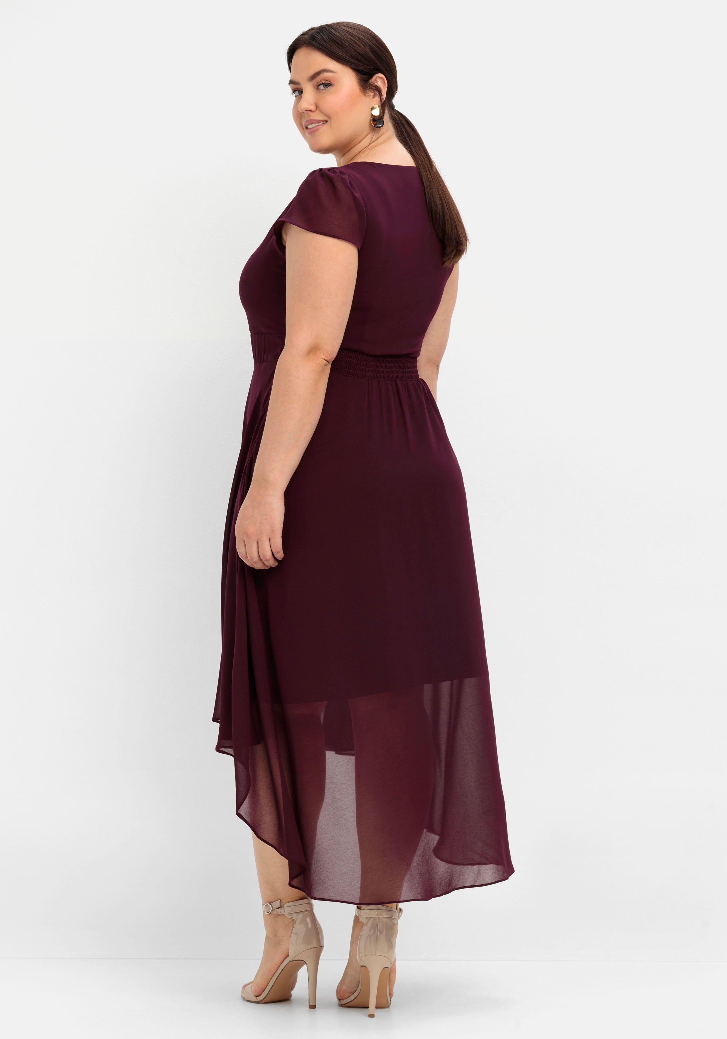 Abendkleid mit Flügelärmeln