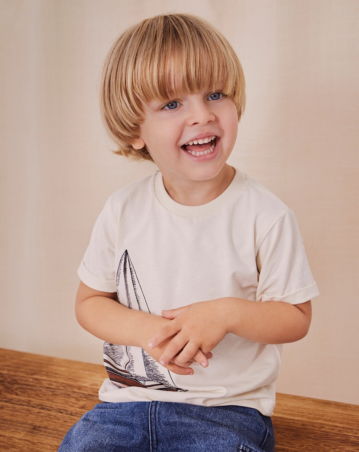 T-Shirt SAILING in eggnog