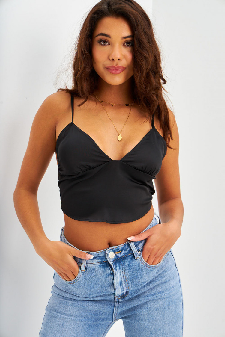 Crop top noir satiné forme triangle