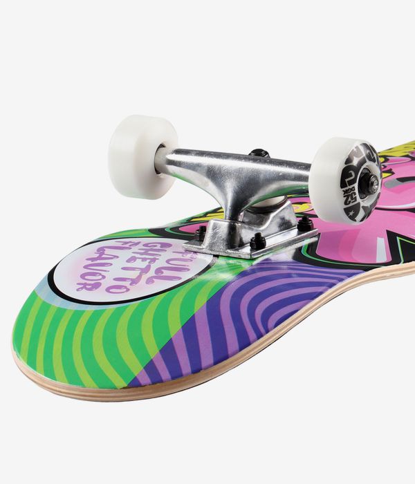 DGK Stay Poppin' 7.75