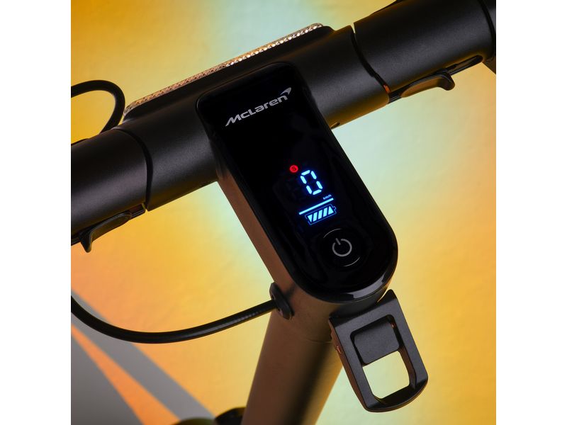 Pure Electric E-Scooter x McLaren Schwarz Electric Scooter