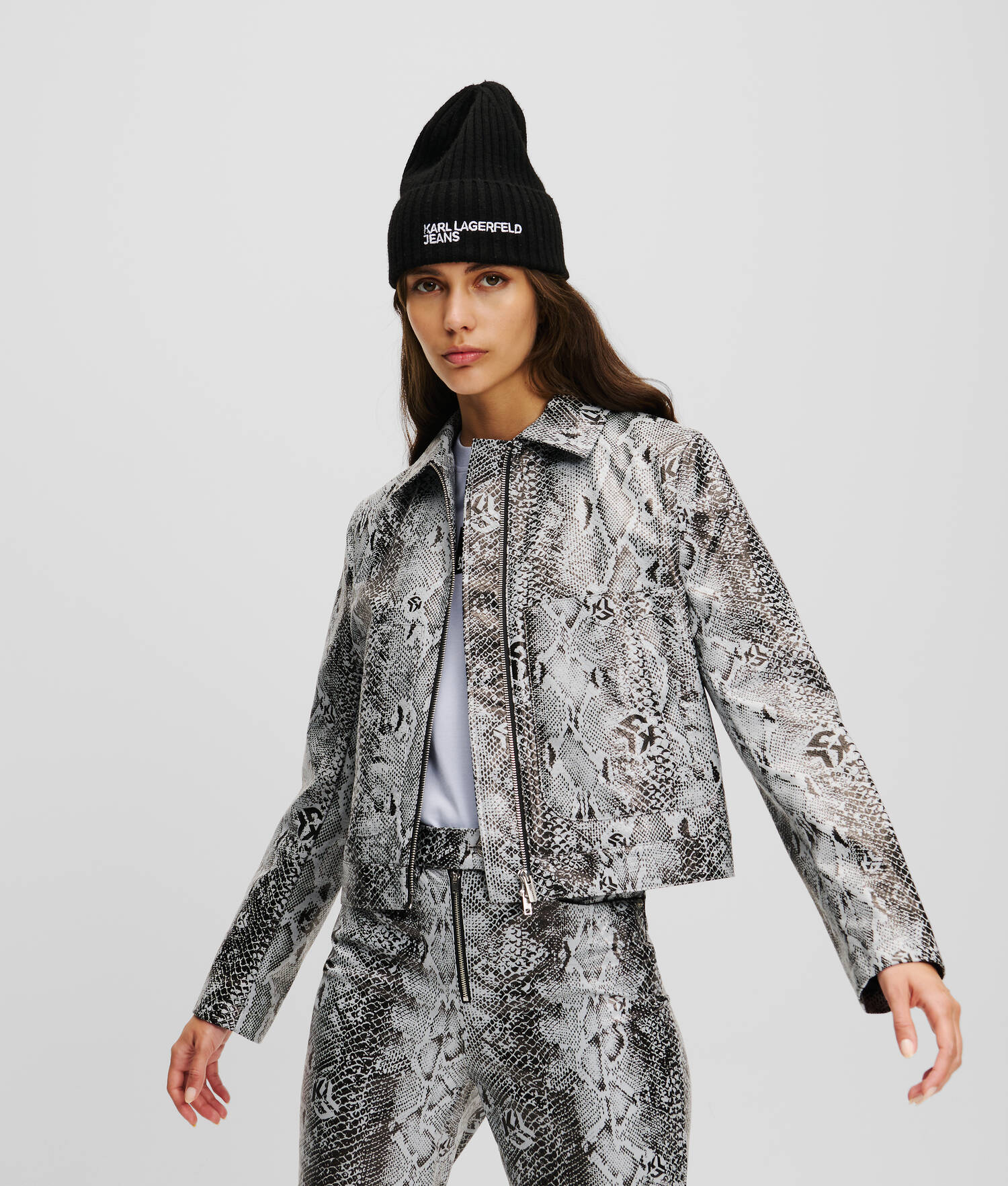 VESTE EN SIMILI-CUIR IMPPRIMÉ PEAU DE SERPENT KLJ