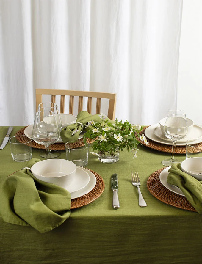 Himla Sunshine Tablecloth Greenery