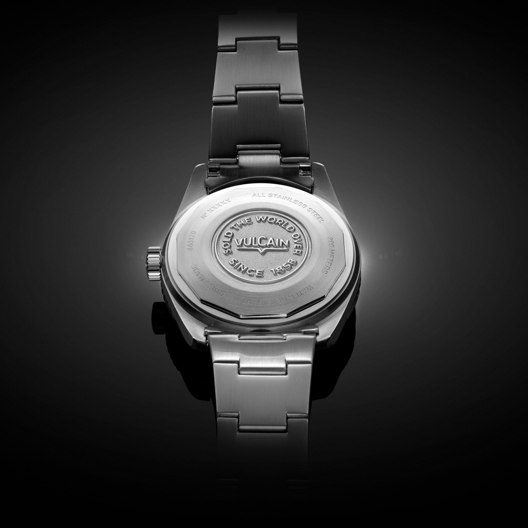 Vulcain Skindiver Nautique GMT Black - Luminova Beige