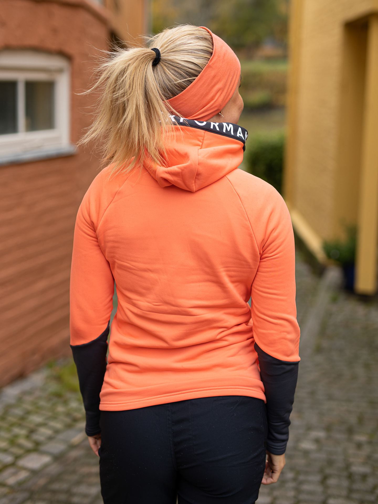 Rider Zip Hood