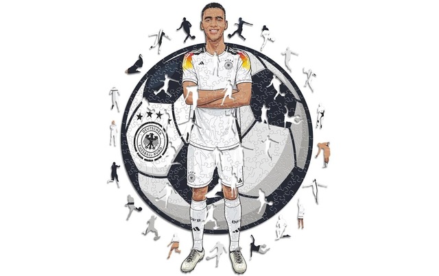 Puzzle »Iconic Jamal Musiala (Deutsche Nationalmannschaft)« Holzart: Birke (Herkunftsland: China)