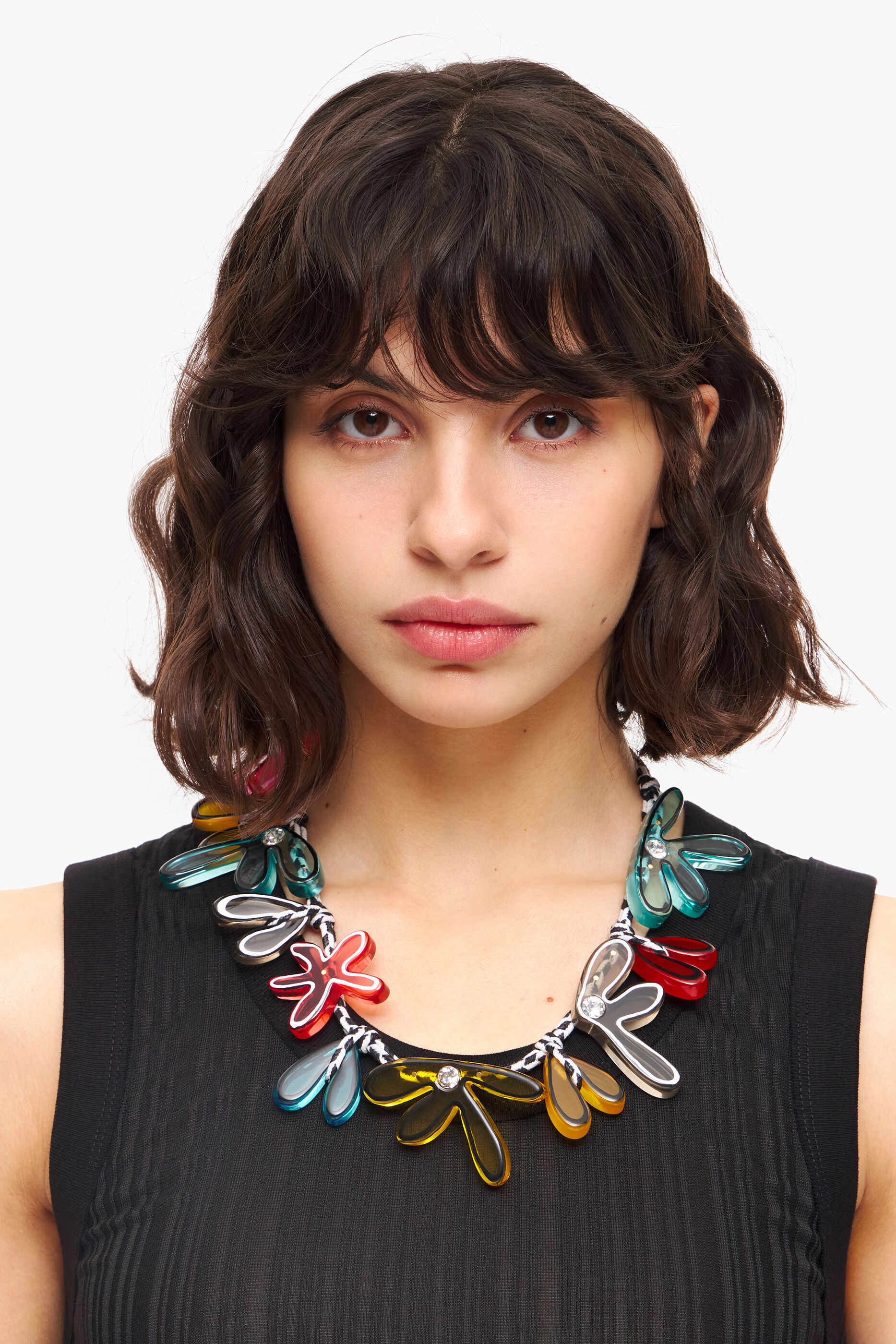 Colar de cordão floral preto