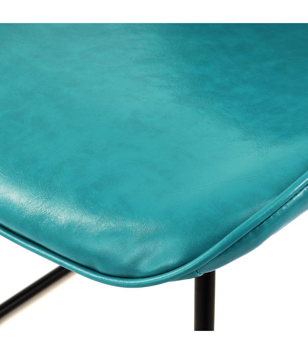 Lot de 2 chaises ATA en skaï fait main BSCI
