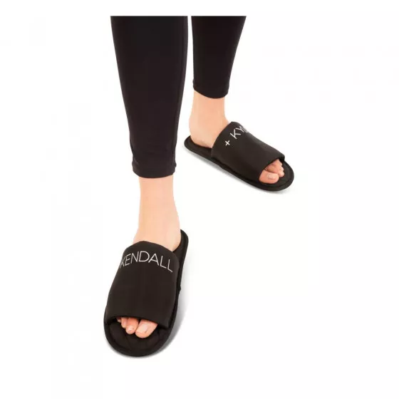 Chaussons NOIR KENDALL+KYLIE