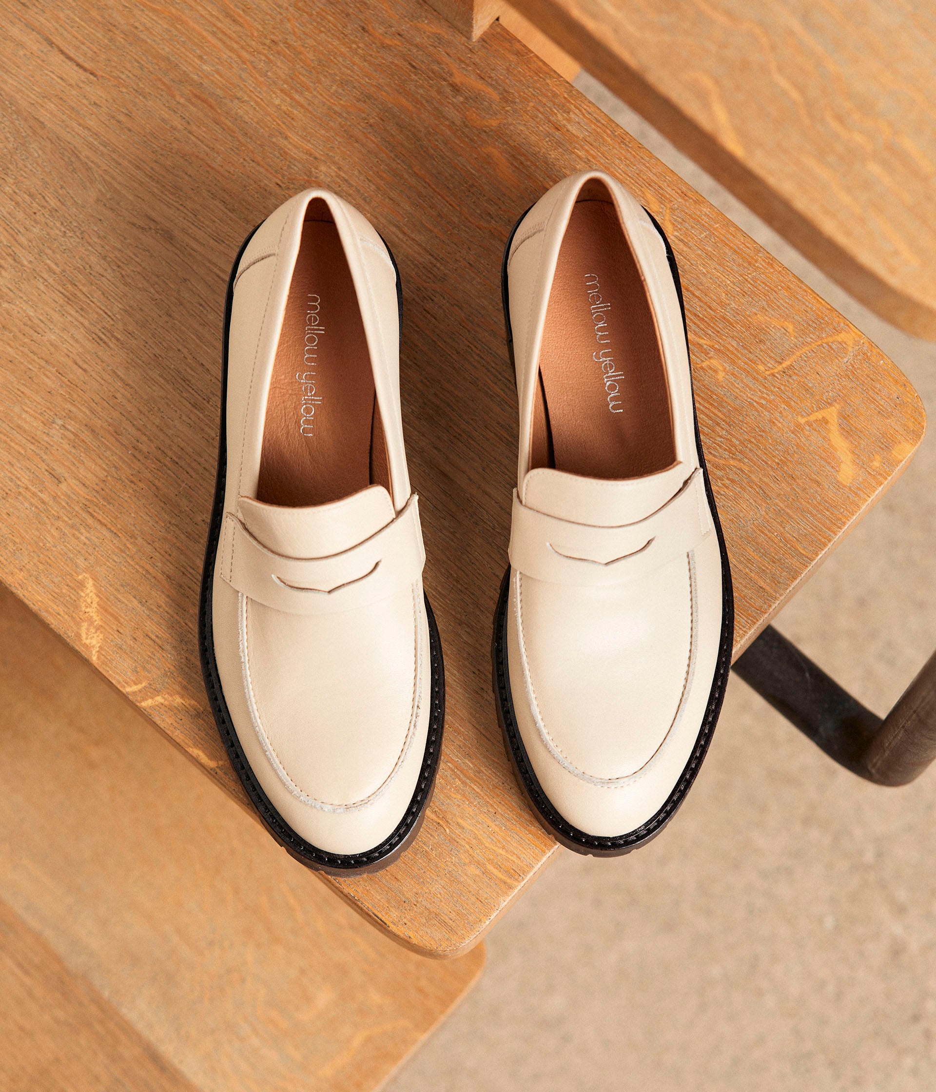 Mocassins cuir écru Aubree