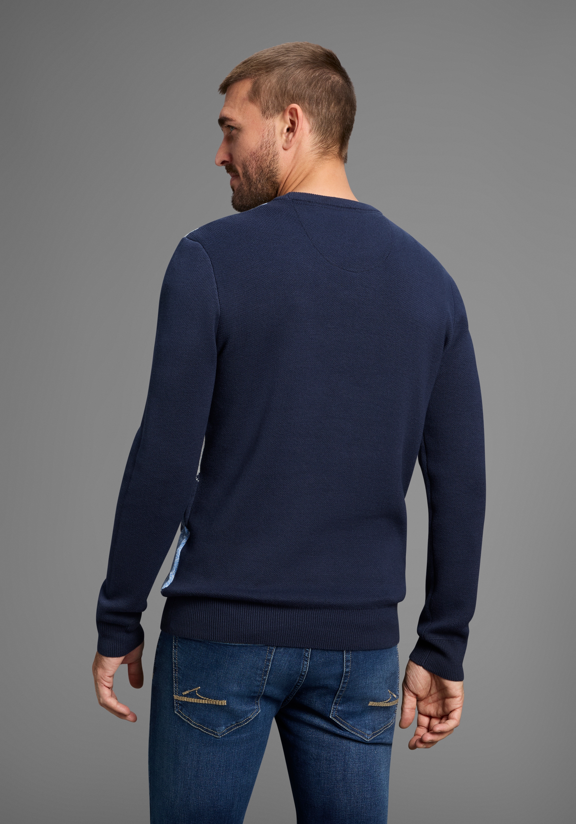 DELMAO Rundhalspullover »Neue Kollektion! Modisches Highlight!«, Feinstrick mit Rautenmuster, ideal die Übergangszeit
