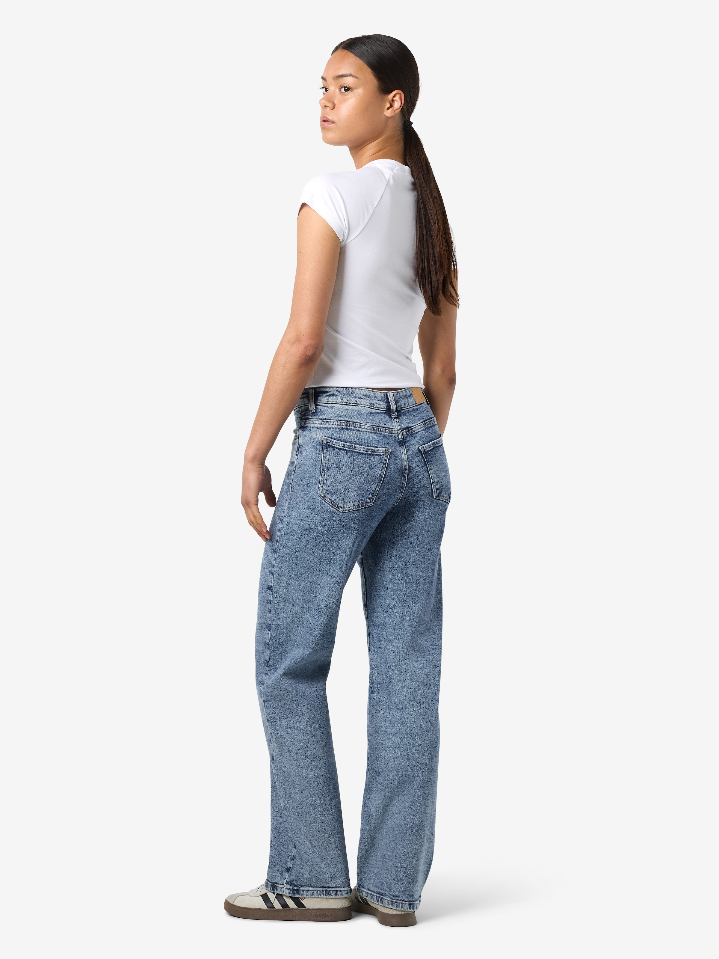 Noisy may Weite Jeans »NMYOLANDA NW WIDE JEANS AZ358MB FWD NOOS«
