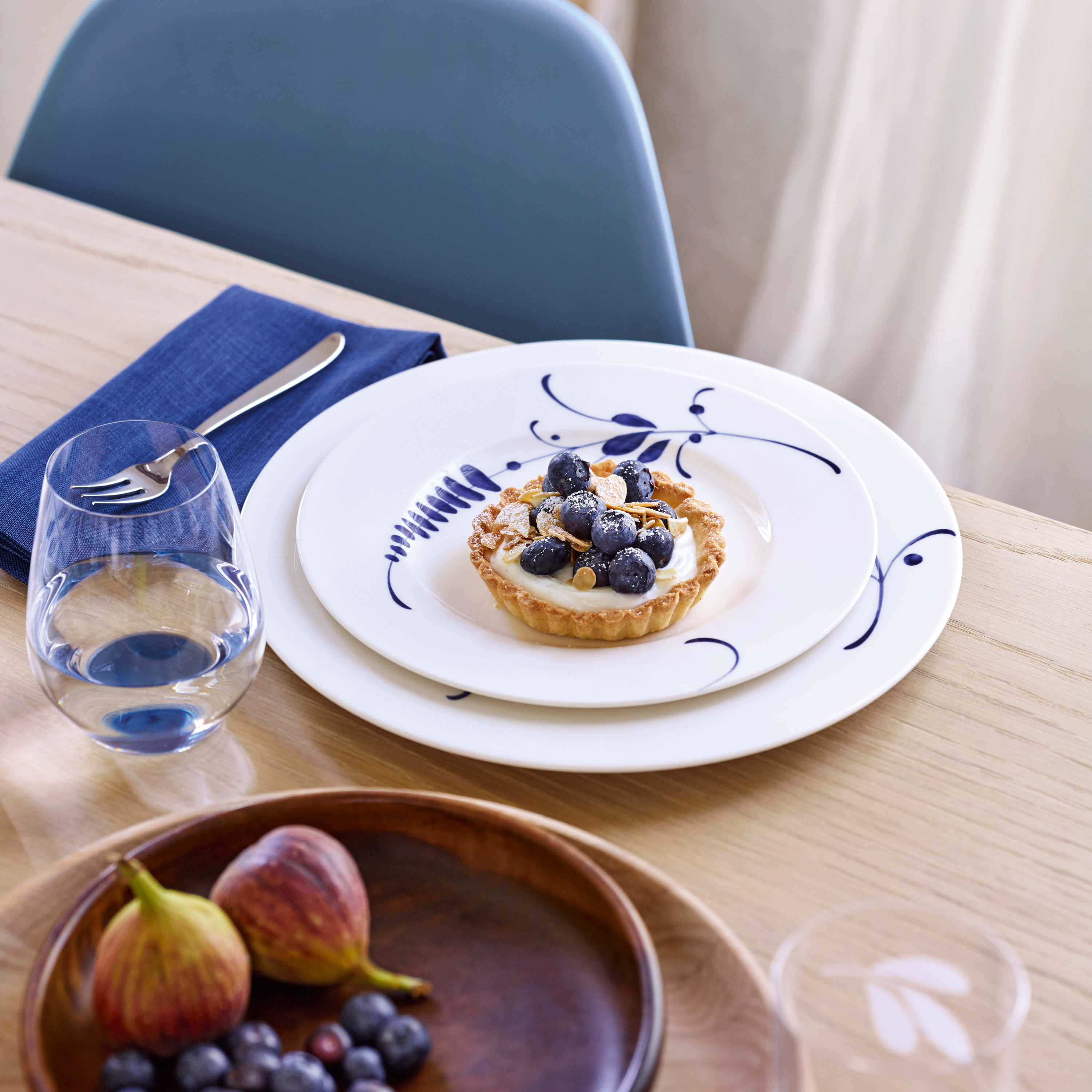 Vieux Luxembourg Appetizer and dessert plate White, 8.6'', Premium Porcelain