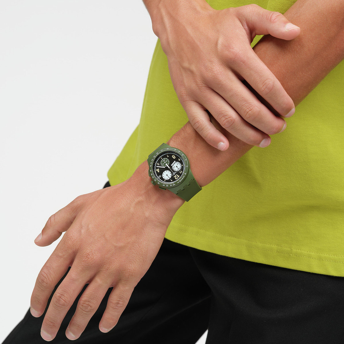 Montre SWATCH Chrono 42 Nothing basic about green homme bracelet silicone vert