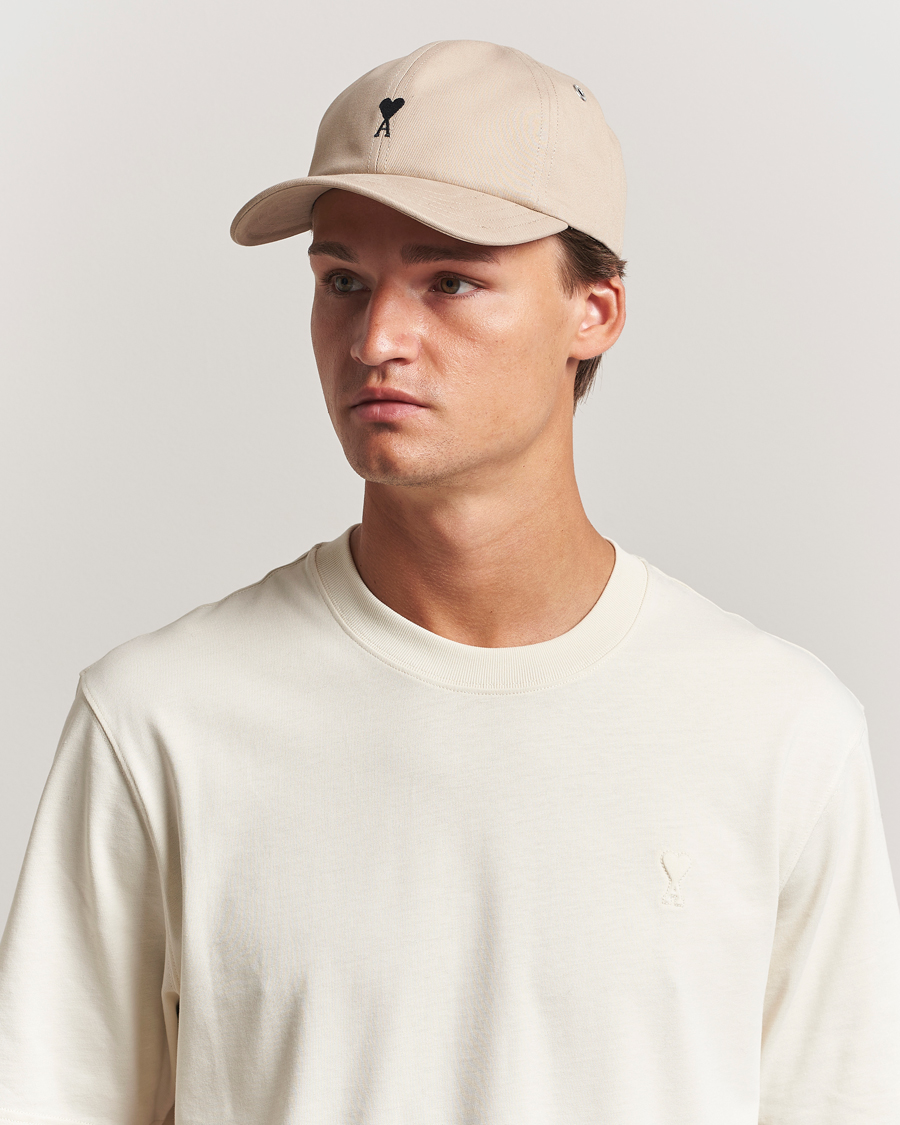 AMI Black Heart Logo Cap Cafe Creme