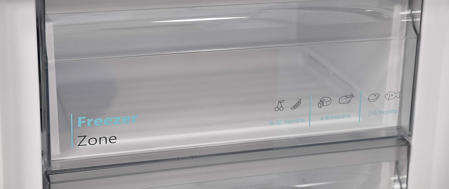 Sharp Kühl-Gefrierkombination SJ-FBB05DTXJD-EU/Breite 54 cm/Kühlteil 204 L/Gefrierteil 84 L/NanoFrost-Technologie/AdaptiFresh-Schubfach/Creme