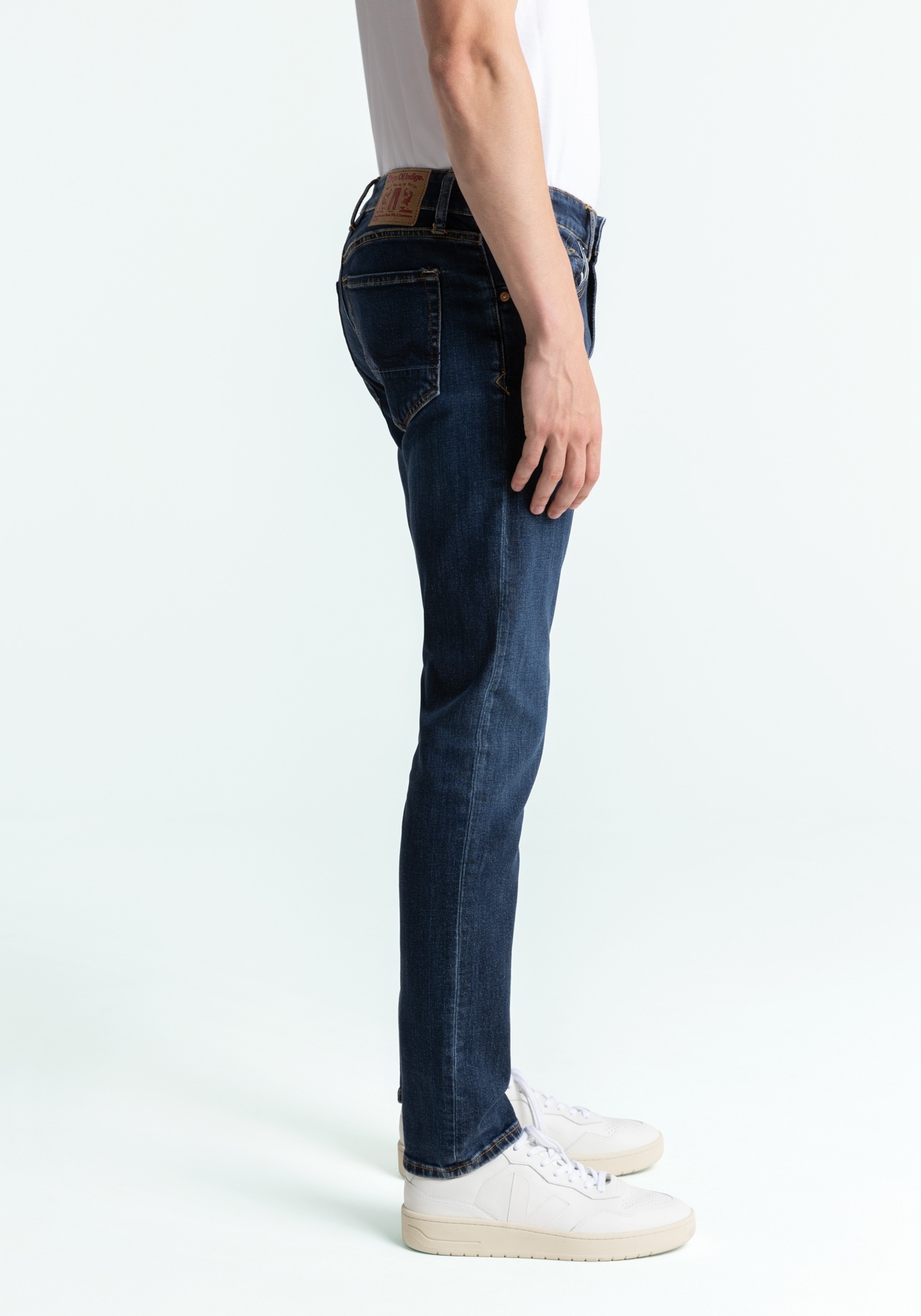 Kings Of Indigo Jeans Charles Clean Medium Used