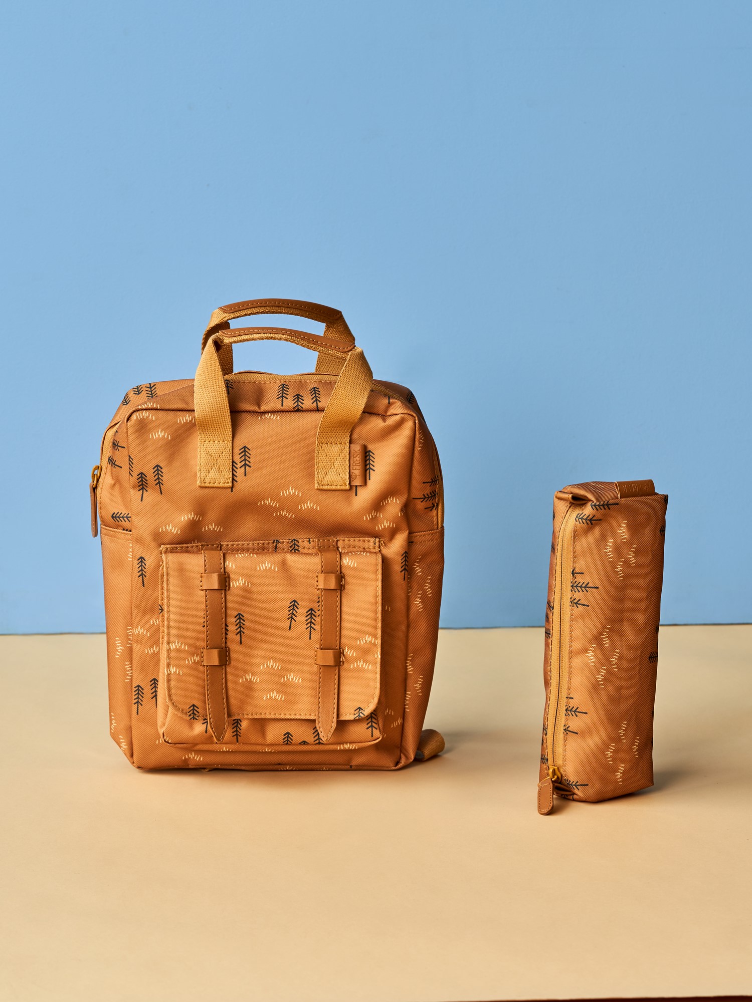 Rygsæk small | 28 x 21 x 8 cm. | Curry | Fresk