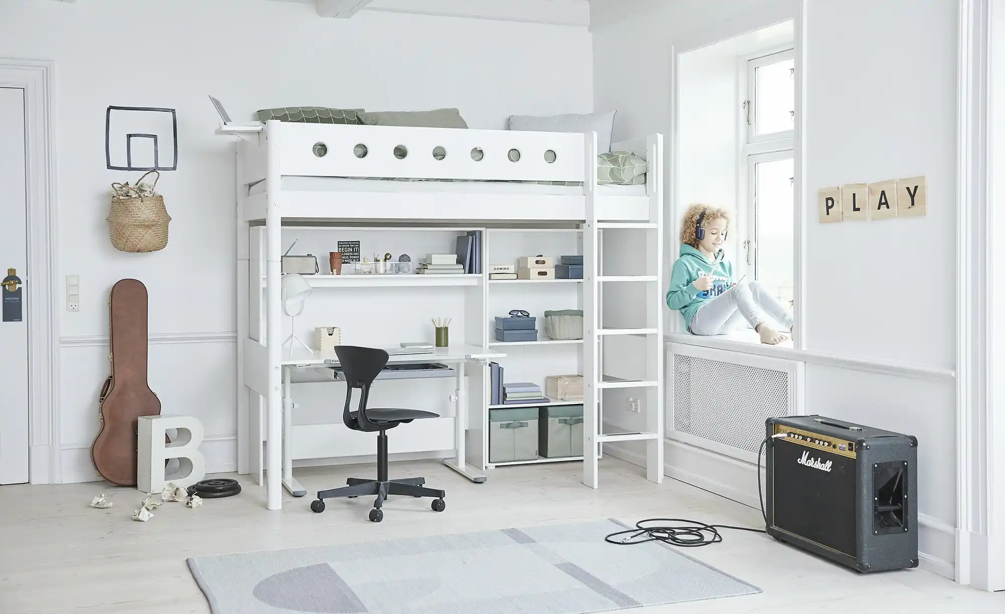 FLEXA Hochbett mit senkrechter Leiter Flexa White